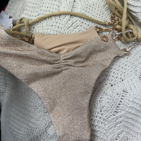 BIKINI CRUSH SWIMWEAR
HERA LUXE COLLECTION - Picture 4 of 11